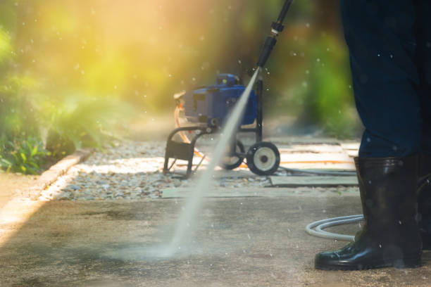 Best Warehouse Cleaning  in Cedar Grove, WI